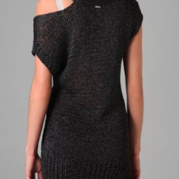 VPL Open-Knit V-Neck Sleeveless Off Shoulder Sweater in Shiny Black Size P (XS) - Picture 2 of 6